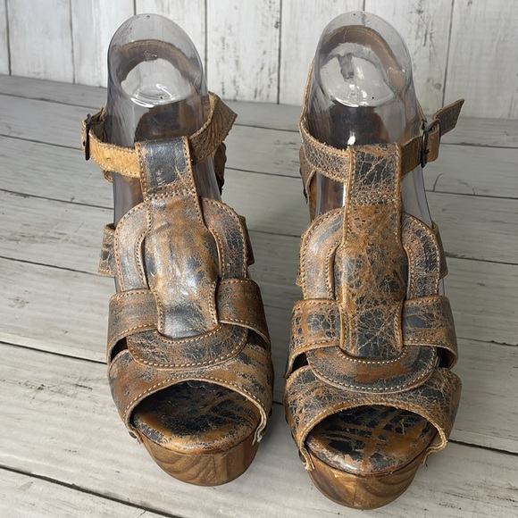 Bed Stu Melissa Nectar Distressed Wedge Heeled Sandal - Picture 3 of 13